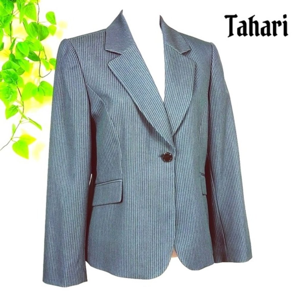 EUC Tahari Dark Grey‎ Striped Blazer 12P